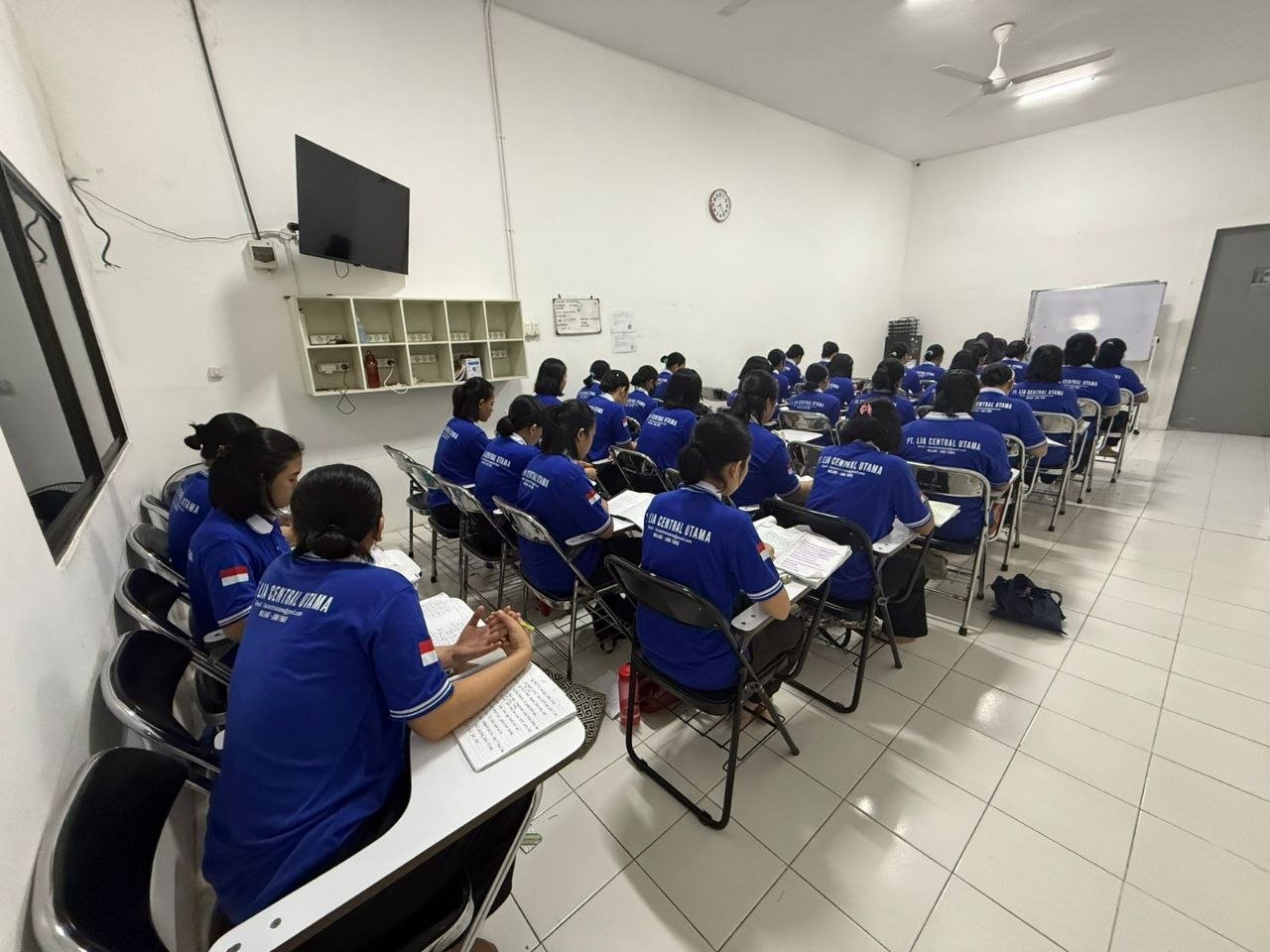 Galeri LCU 12